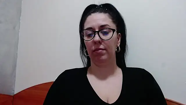 jollene online show from February 13, 2:19 pm