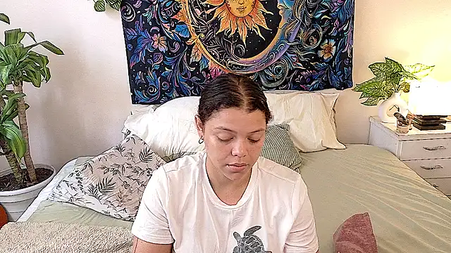 Amanda sweet online show from June 14, 2:28 pm