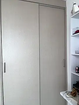 Nikii   online show from March 18, 4:23 pm