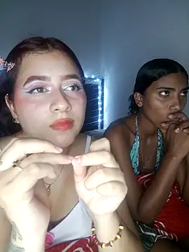 Chloe Sky love online show from April 5, 2:43 am