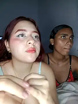 Chloe Sky love online show from April 18, 3:20 am