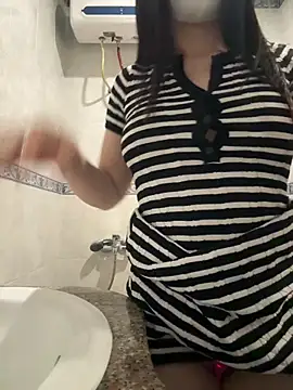 Meii-meyy online show from April 15, 2:39 pm