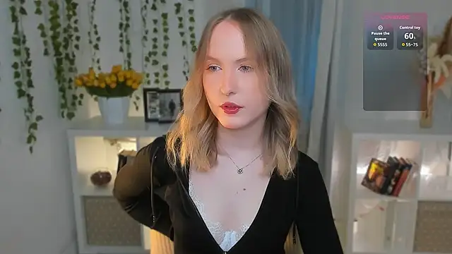 kikishyness online show from March 14, 4:19 pm