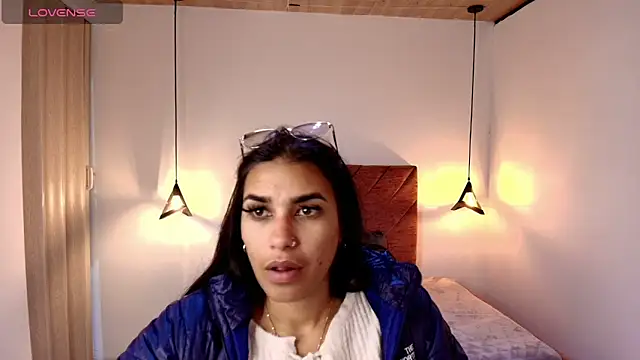 Lia Blake  online show from June 18, 7:41 pm