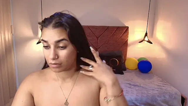Lia Blake  online show from July 4, 7:54 pm