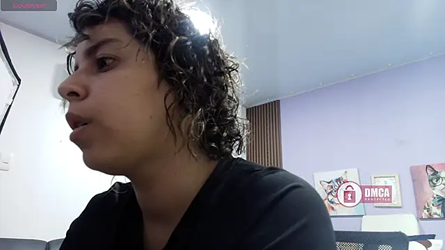 gisell gomez online show from April 6, 7:59 pm