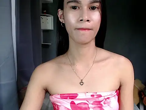 urseductivebarbie xx online show from January 13, 3:45 am