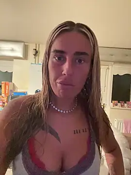 EllieMaeBaby online show from March 10, 9:52 pm