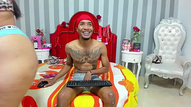 CaroyAndy online show from May 11, 12:29 pm