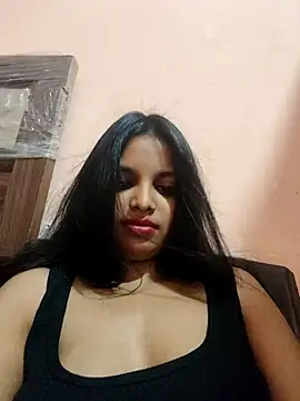 Maahhii 2 online show from March 6, 8:15 pm