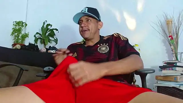 skinny23cm online show from April 15, 7:14 pm