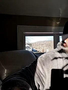 sizableunicorn7 online show from February 23, 9:58 pm