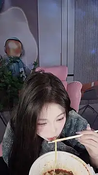 CAICAI BABY online show from November 29, 7:12 am