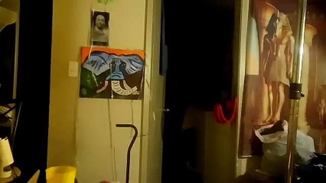 Triggerhappycj100 online show from February 14, 1:57 pm