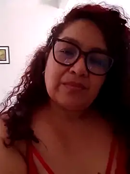 ladytropical1 online show from March 11, 6:32 pm