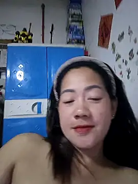 SweetASS6969 online show from April 13, 6:52 pm