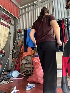 Nhung584 online show from October 2, 1:21 am