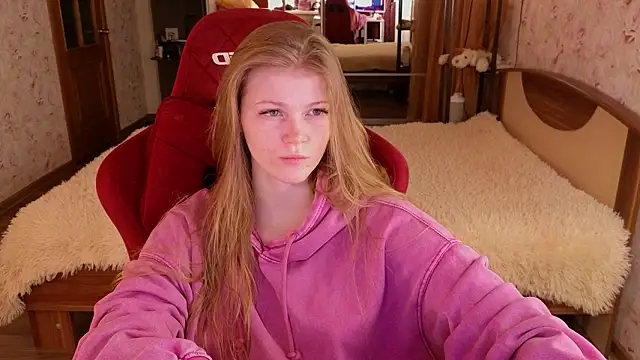 Jenny Skinner20 online show from February 9, 3:25 pm