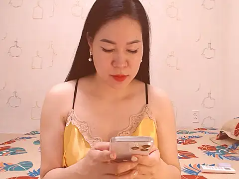 Cherry  99 online show from February 3, 11:37 am