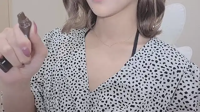 miho-ch online show from March 21, 12:10 pm