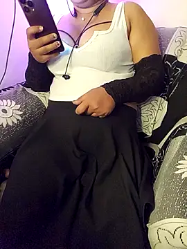 Delisha143 online show from March 18, 7:57 am