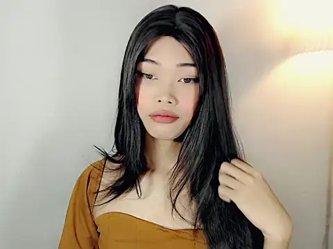 holyakiesha online show from December 16, 7:31 pm