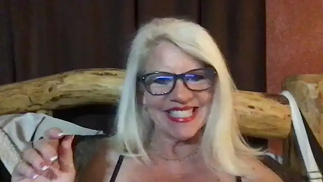 SubMissOlivia online show from February 26, 1:48 am