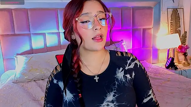 AlanaOdison online show from March 30, 8:08 pm