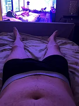 naughtycoupl98 online show from April 15, 8:53 pm