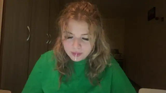 sunshinyflash online show from February 11, 5:36 pm