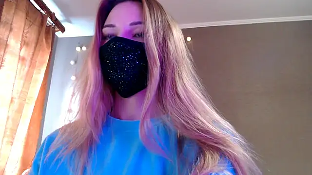 Iris lave online show from April 18, 2:30 pm