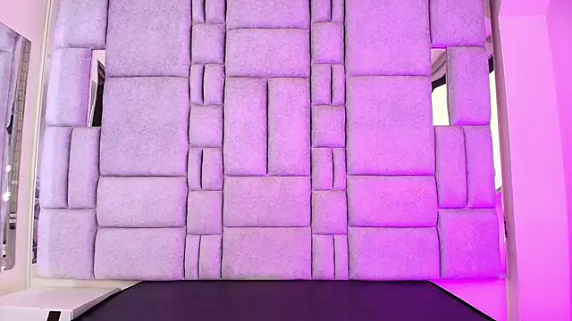 Zafiro claire online show from April 4, 4:39 pm