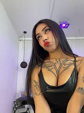 sara dias online show from February 12, 9:16 pm