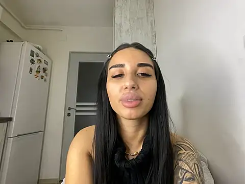 BlueEyes BB online show from April 7, 5:15 pm