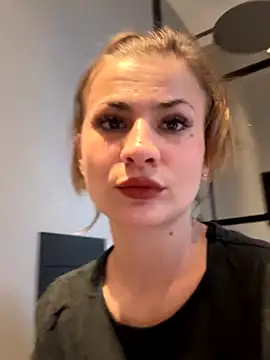 IsabellaEtha online show from November 6, 3:18 pm