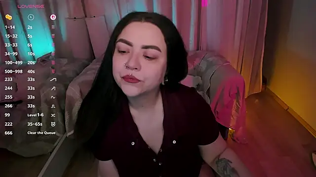 ashton heidii online show from February 24, 11:03 pm