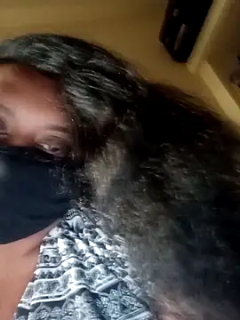 Divya-Lovely online show from April 9, 2:25 am