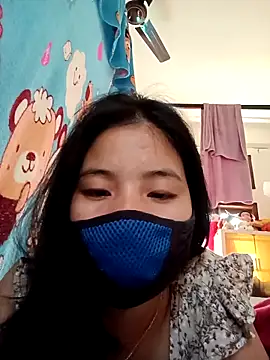 babyjunee12 online show from February 18, 8:13 am