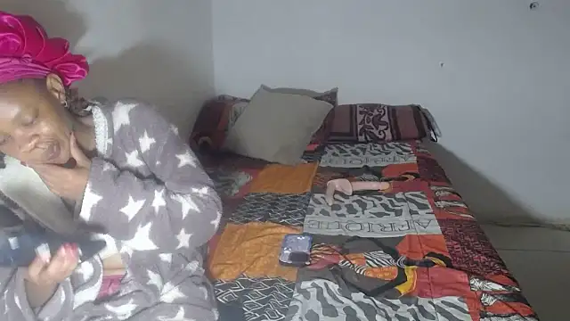 EbonyEssence online show from March 23, 9:10 pm