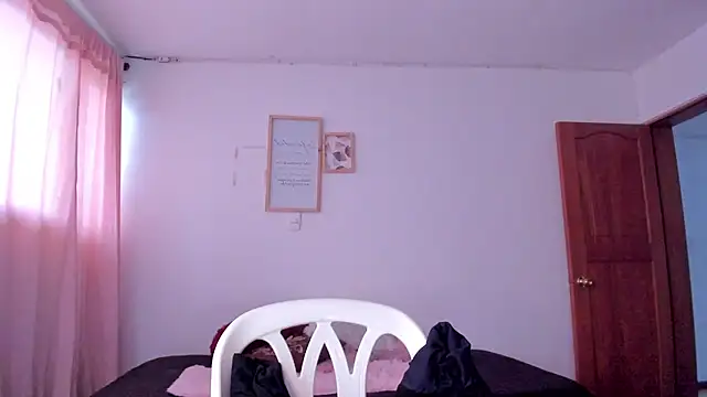 Ana  Pink online show from March 7, 10:39 pm