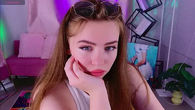 Moon  Bunny online show from July 23, 3:42 pm