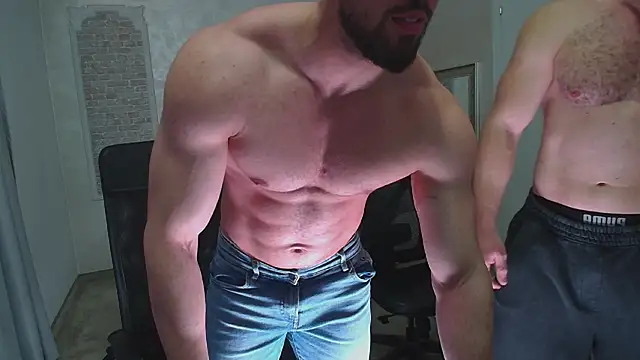 IvanHydee online show from February 12, 9:33 am