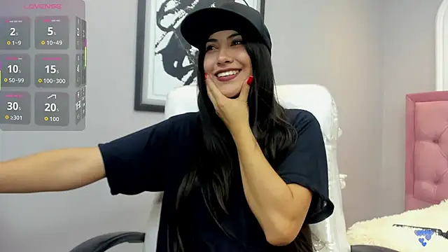 miel latina online show from November 11, 8:28 pm