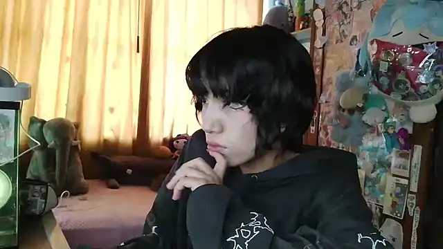 Terraelowen online show from April 18, 7:58 pm