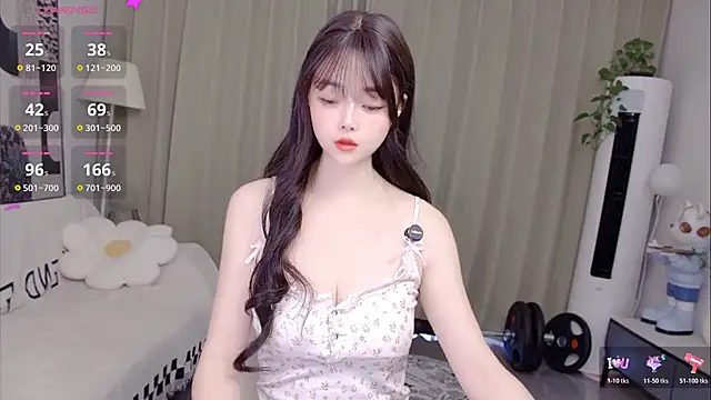 uikyy1 online show from June 30, 2:22 am