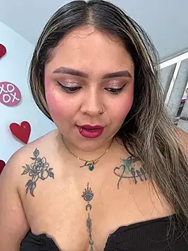 ashley-swift- online show from March 25, 8:28 am