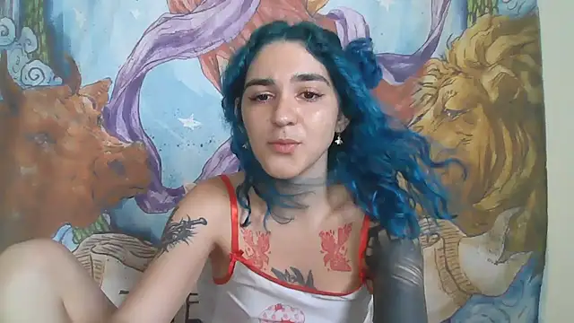 peetitefairy online show from March 27, 11:22 am