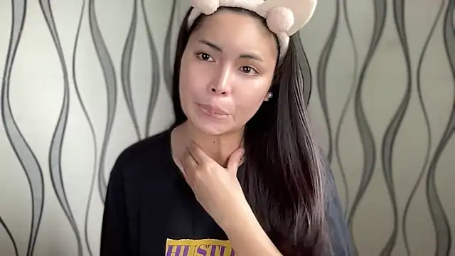 lovekatexx online show from November 4, 5:12 am