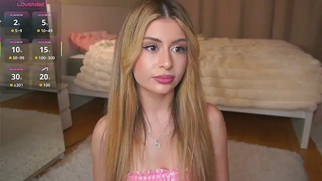 GeorginaHarn online show from April 5, 1:54 pm