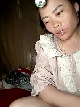 CoMay003 online show from April 10, 8:26 pm